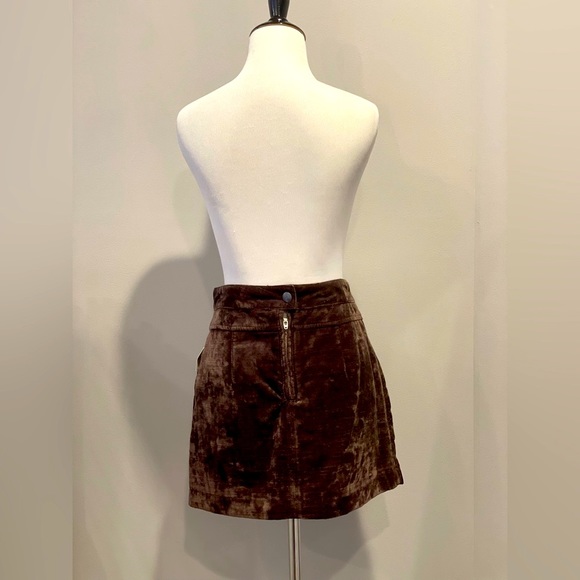 NWT FREE PEOPLE Suede Mini Skirt - Picture 4 of 4